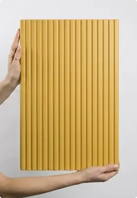 Рельефный фасад с вертикальной фрезеровкой под рейку