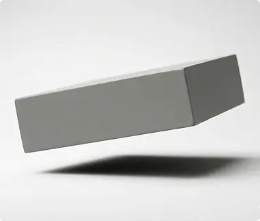 Фасад МДФ после шлифовки и нанесения барьерного слоя грунта