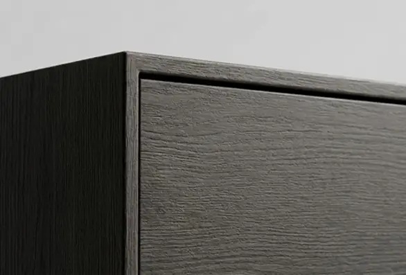 Мебельный фасад с системой открывания Push-to-open (нажатием)